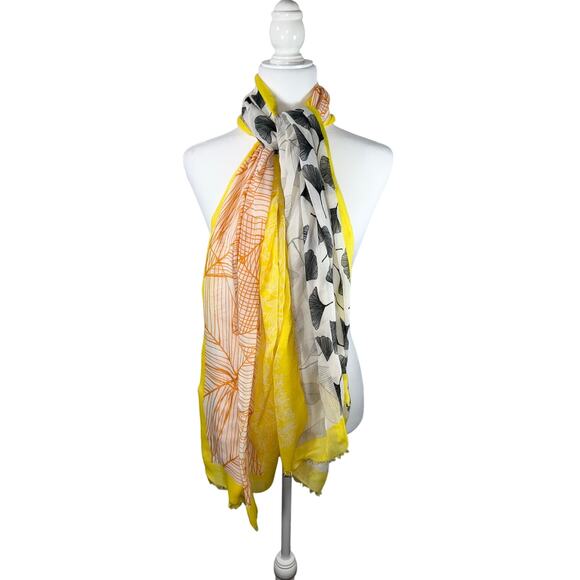 Pretty Persuasions Patchwork Floral Print Scarf - Picture 3 of 8